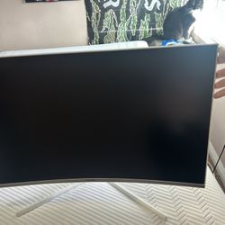 Samsung Curved Moniter