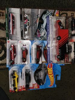HOT WHEELS