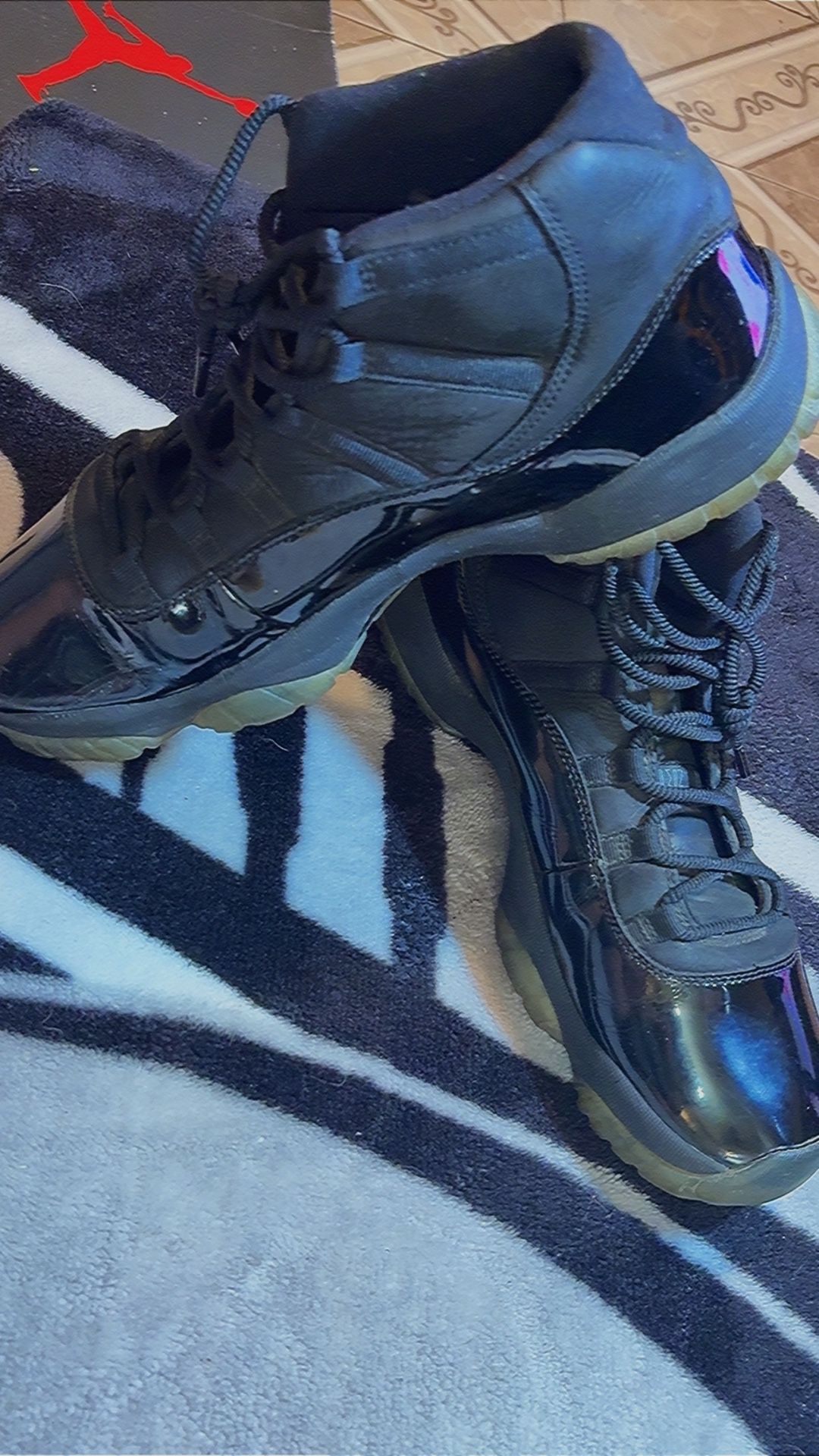Air Jordan 11 Retro Cap & Gown