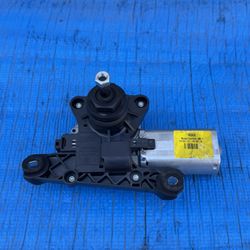  2015 2016 2017 2018 2019 2020 Chevrolet Suburban Tahoe / GMC Yukon / Cadillac Escalade Rear Liftgate Tailgate Window Wiper Motor OEM (ORIGINAL)
