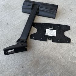 Wall Mount, Swivel TV - 42”