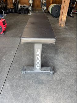 Rouge flat bench