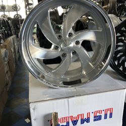 US MAG DESPERADO. 6x139. 22x10. 22x9