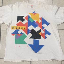 Heart Vintage 80s Single Stitch Tour Shirt