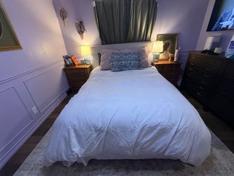 Bed Frame (Queen)