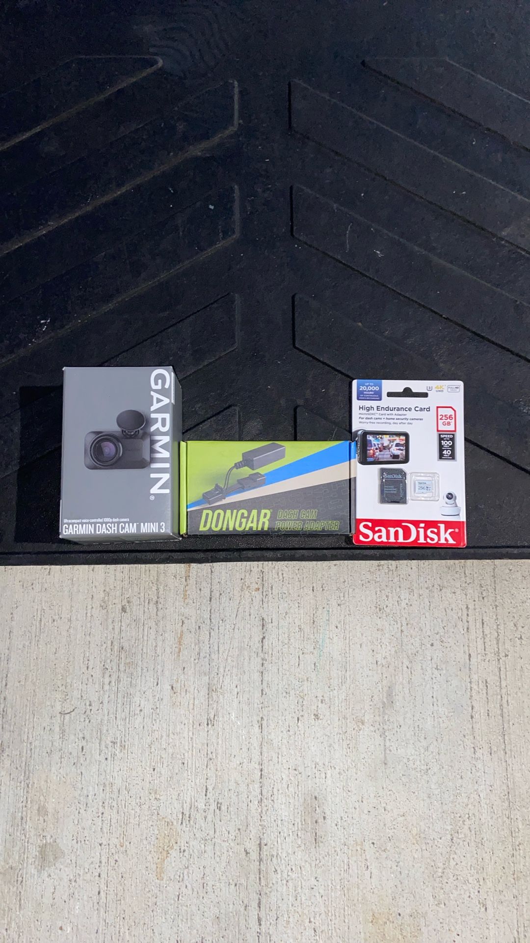 Garmin Dash Cam Mini 3