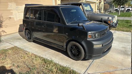 2006 Toyota Scion xB