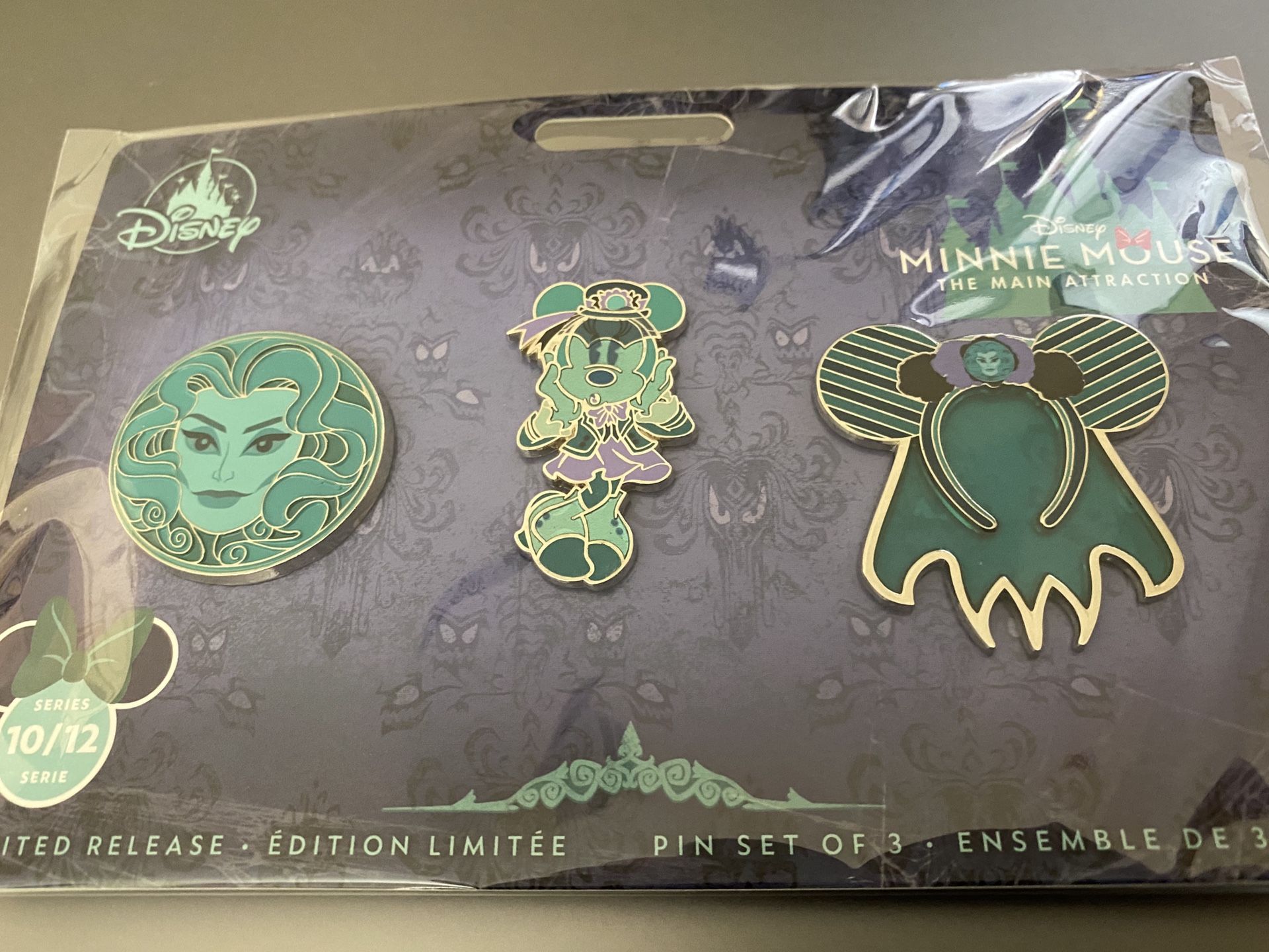 The Haunted Mansion Pins Disney Minnie Mouse Main Attraction