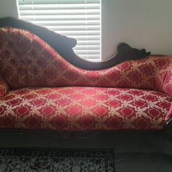 Vintage Style Sofa 