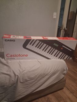 Casio Casiotone CT-S200BK Digital Keyboard