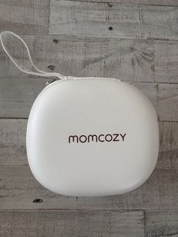 Momcozy White Breastfeeding Accessories Carrying Case