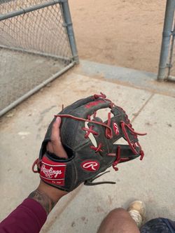 Infielder glove