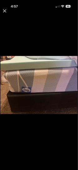 Sealy Mattress with Topper