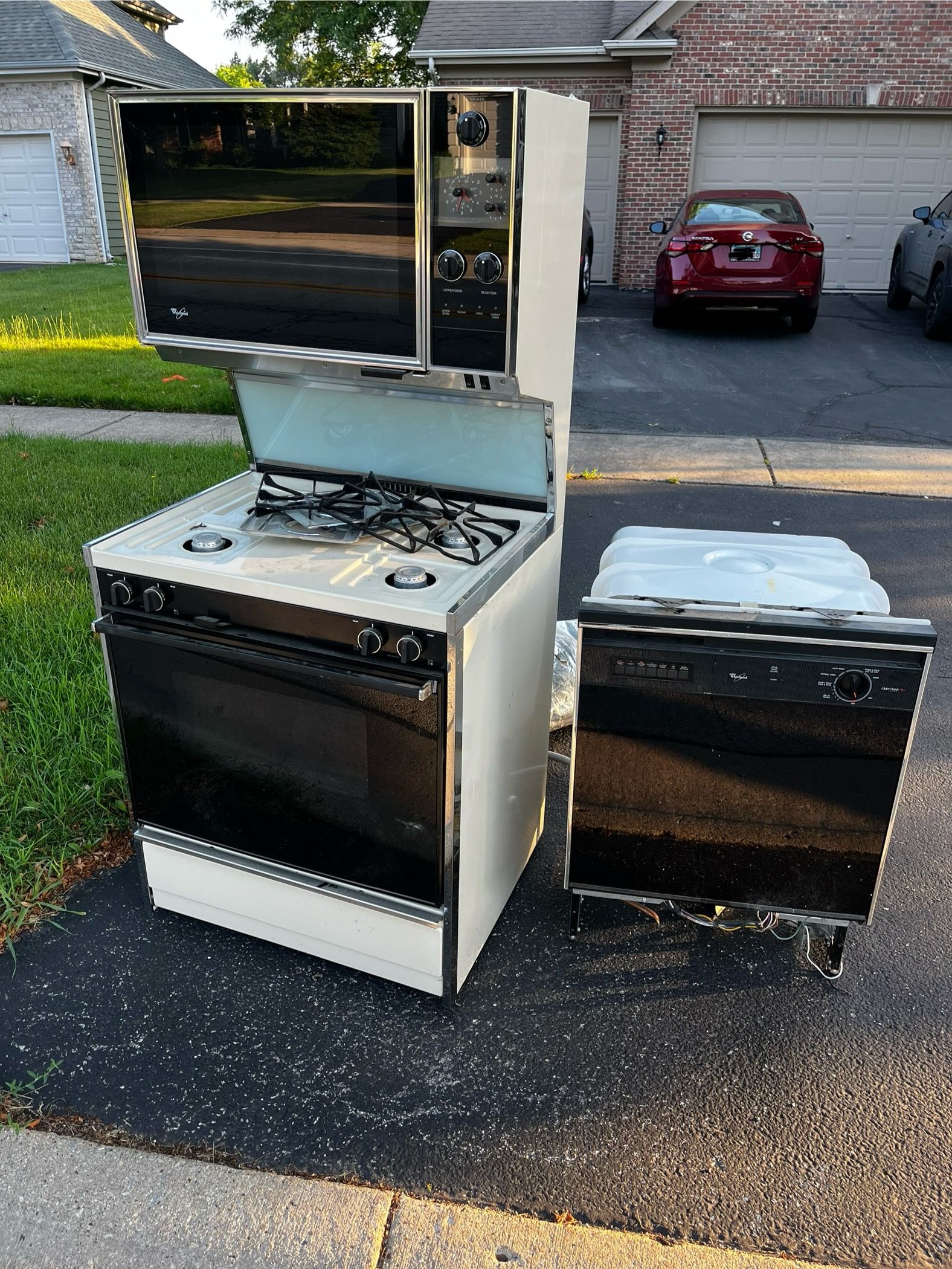 FREE Dishwasher & Double Oven