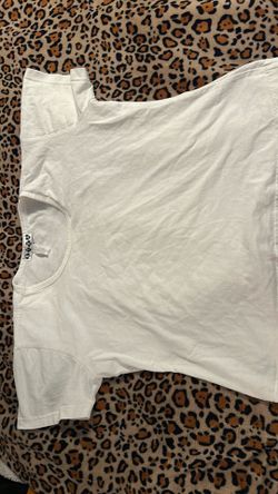 Women’s white T shirt