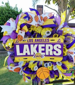 Lakers Wreath