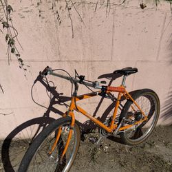 Specialized StumpJumper 1986 Orange