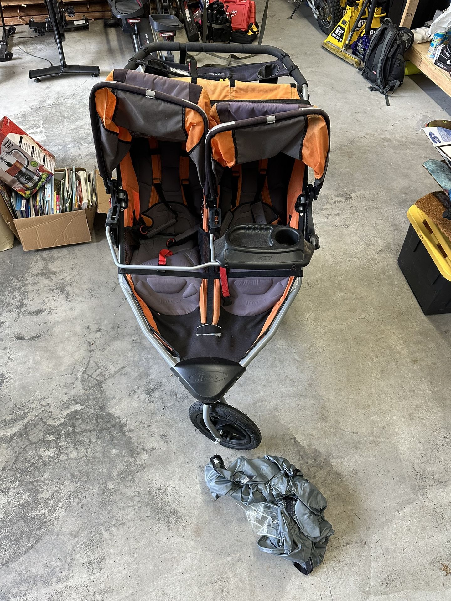 Double BOB Stroller, Has Car Seat/Tray Attachment And Rain Cover