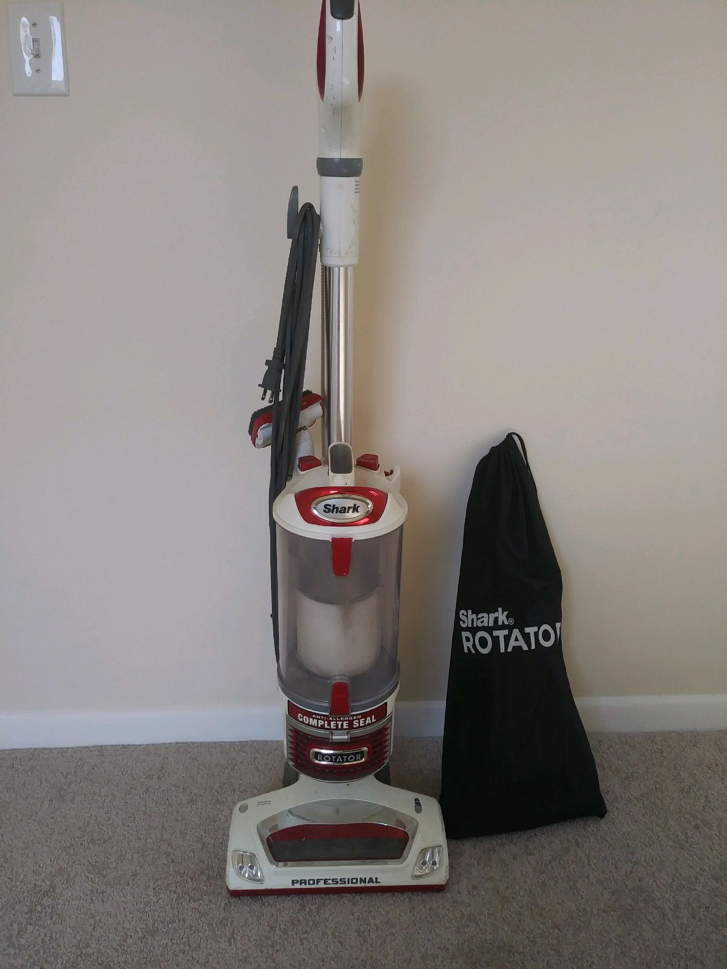 Shark rotary professional vacuum