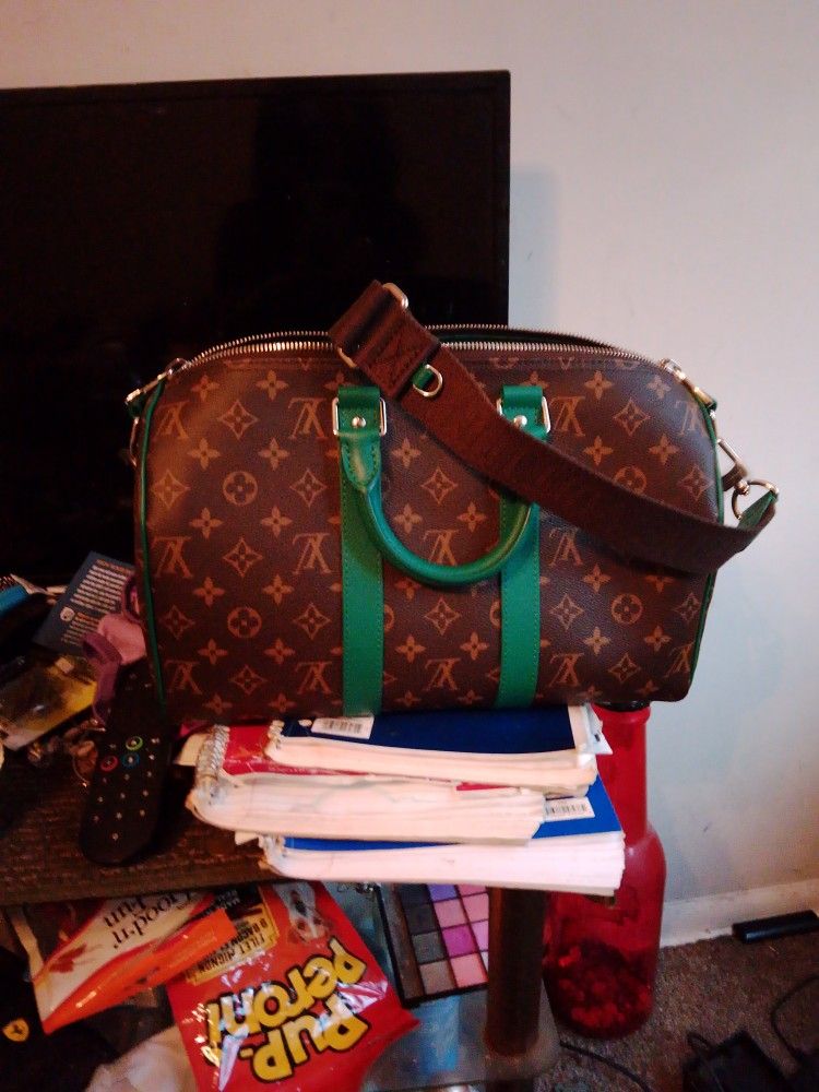 Louis Vuitton Volez Voguez Voyagez