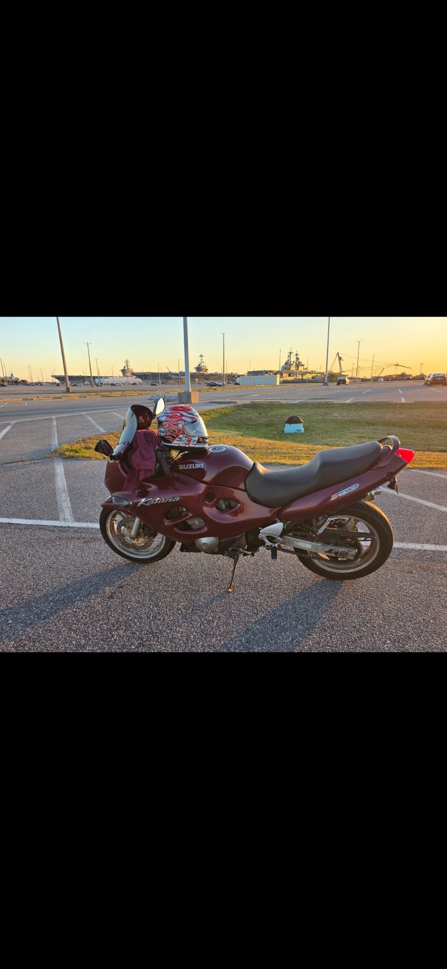 suzuki gsx750f katana