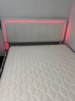 Full size mattress