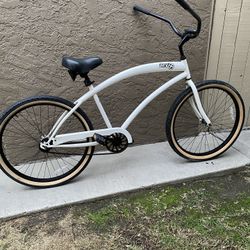 26 INCH WHITE BEACH CRUISER