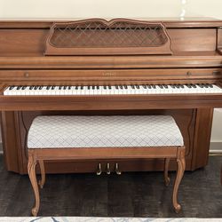 Mint Kimball Upright Piano - $100 (Nashville/Bellevue)
