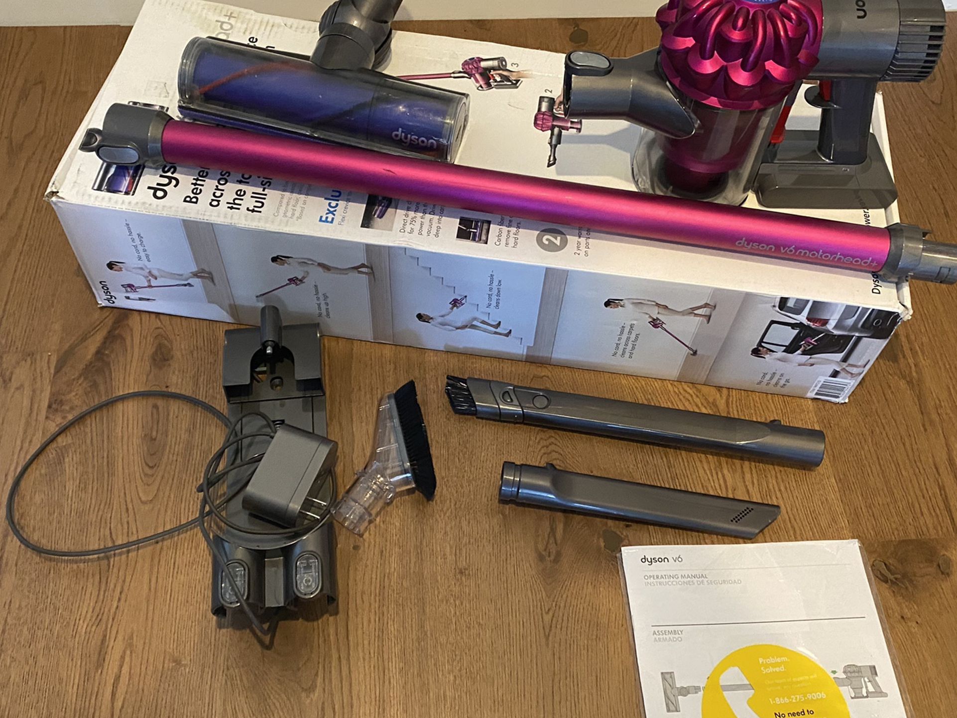 Dyson V6 🔥 Motorhead+ Plus Cordless Vacuum Cleaner TOOLS Mount Updated Battery
