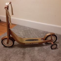 Radio Flyer Scooter
