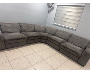 Sectional couch with 3 recliners