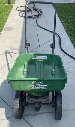 Fertilizer spreader $20