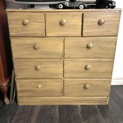 9 Drawer Wooden Dresser Cabinet