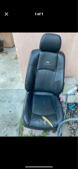 G37 passenger seat