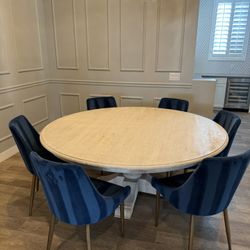72” Round Dinning Table  (chairs Not Included)