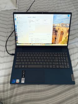 Lenovo IdeaPad Laptop Intel Core i7 11th Gen