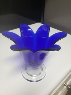 6 7/8" Cobalt Glass Clear-footed Blossom Vase