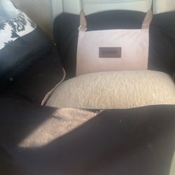 Dog Car Seat Black And TN 