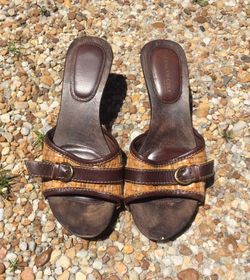 Kenneth Cole women's shoe sz 6.5