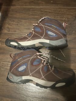Keen Hiking boots