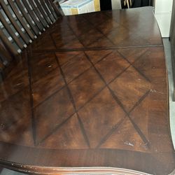 Dinning Room Table