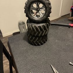 Traxxas Maxx 2.8 