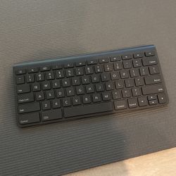 HP Ultra Slim Bluetooth Keyboard