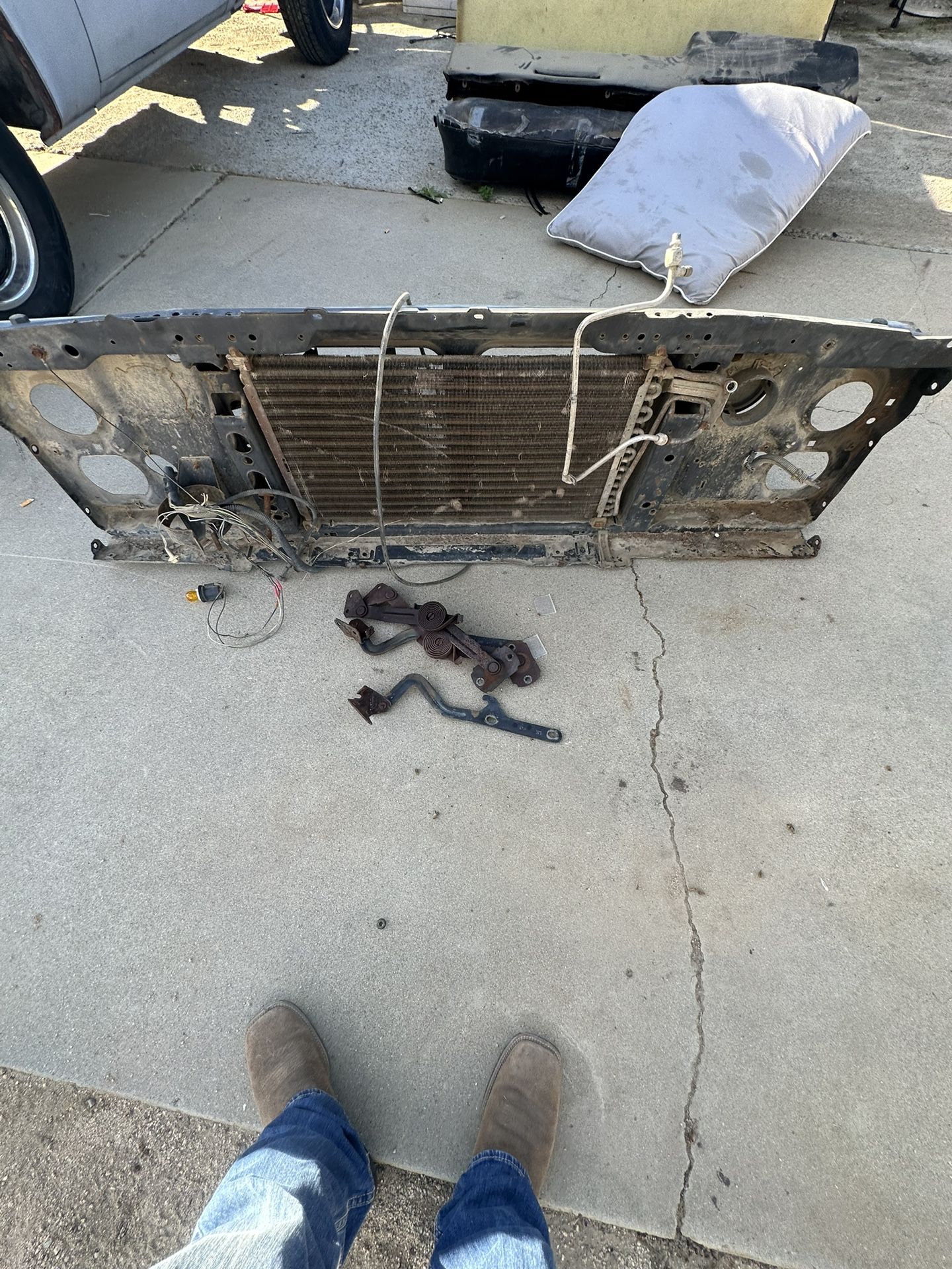 1981 Chevy C10 C20 K10 K20 G10 G20 Parts