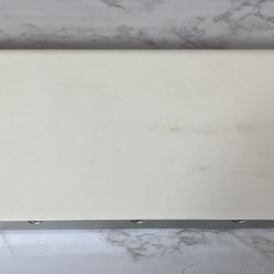 Preowned Apple MacBook Rechargeable Battery A1185 10.8 Volts, 55 WH Untested 