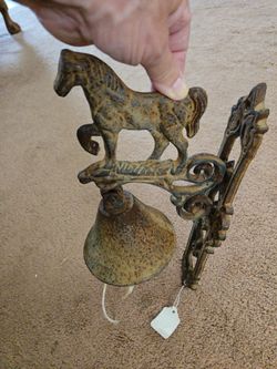 Metal Country Dinner Bell