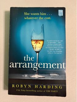 The Arrangement - Robyn Harding book