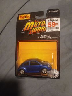 Maisto Motor Works Blue VW Beetle Die-Cast Car
