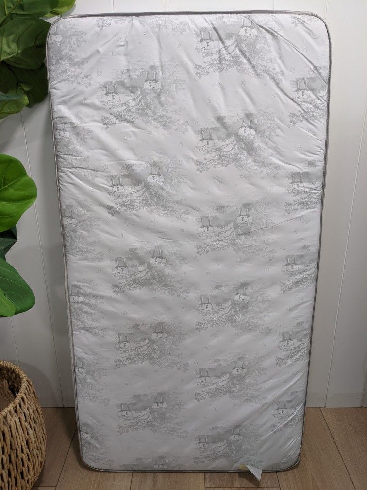 Serta perfect balance deluxe crib mattress (Like New)