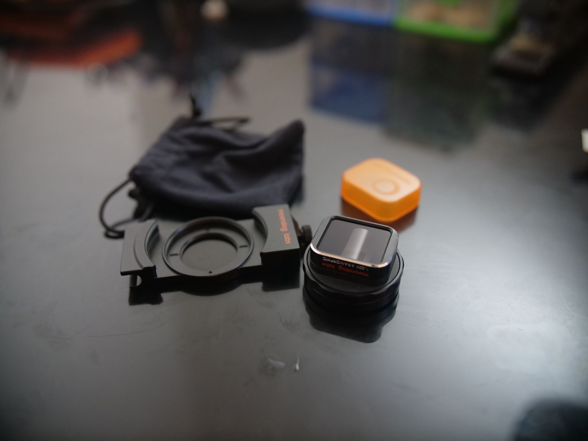 Moondog Labs 1.33x Anamorphic Lens - 37 MM Thread